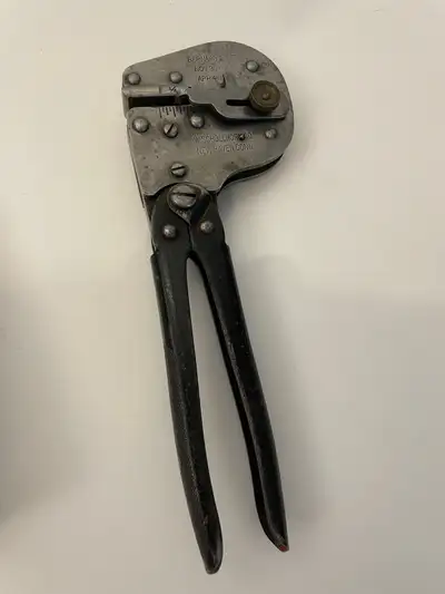 Antique Hand Punch, W. Schollhorn Co. “Bernard”, U.S. Patent, View more