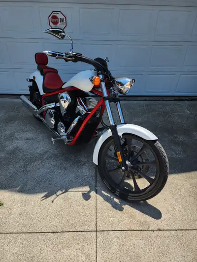 2014 Honda Fury 1300 ABS. Mint condition. Super low kilometers. Garage kept. I purchased it from a d...