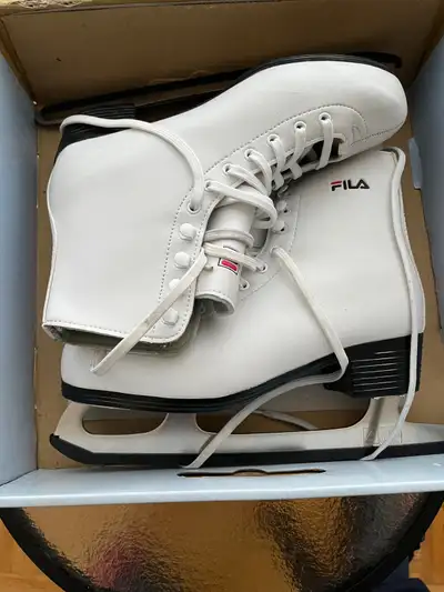 Women’s FILA Ice Skates Size 7 – Like New – North York, View more