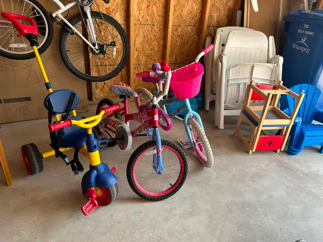 Children bikes551129215434106881