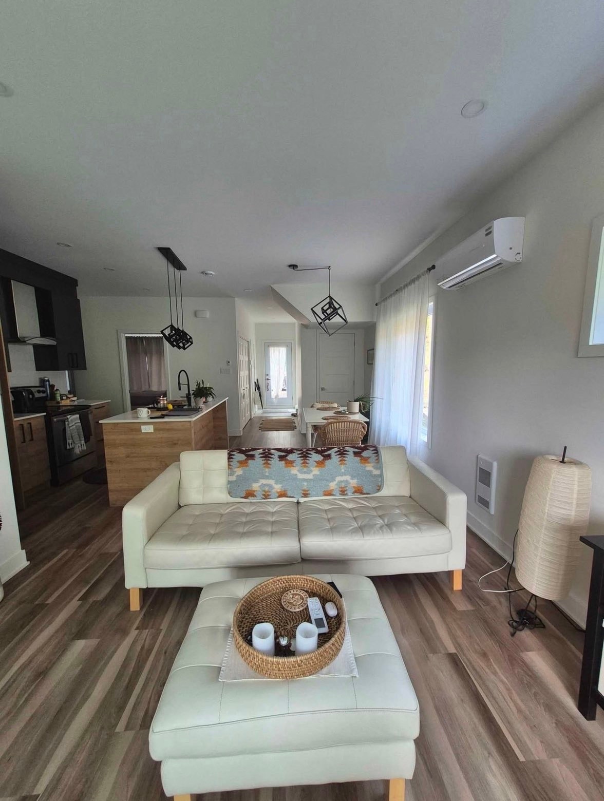 Logement 4 1/2 à louer — photo 2