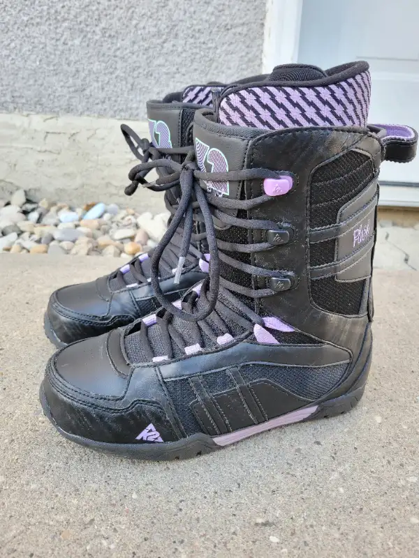 K2 snowboard Boots women size 10 in Snowboard in Edmonton - Image 2