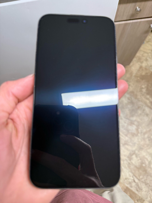 IPHONE 15 PRO MAX in Cell Phones in Stratford - Image 2