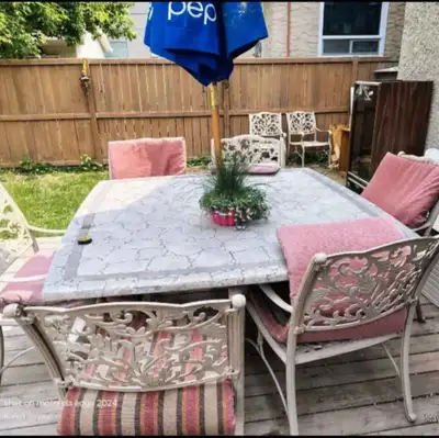 Bring on the season to enjoy your beautiful patio set others will be envious of! A uncommonly heavy...