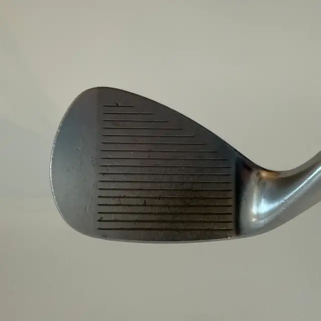 Titleist Vokey SM5 54 Deg Wedge RH in Golf in Guelph - Image 4