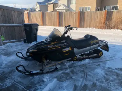 151” track Runs great no issues Starts easy No electric start or reverse MRBP Exhaust V Force reeds...