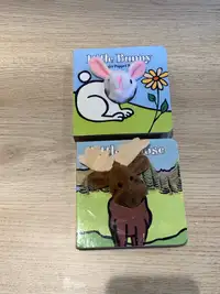 Bunny and Moose animal Finger Puppet Book 