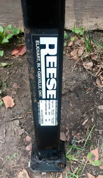 Reese 3500 lbs . 350 lbs tounge wt trailer hitch came off a Honda odyssey