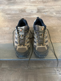 Merrell Men’s Moab 2 Hiking Shoes Size 8.5