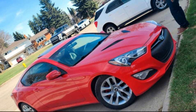 2013 hyundia genesis coupe in Cars & Trucks in Lloydminster - Image 3