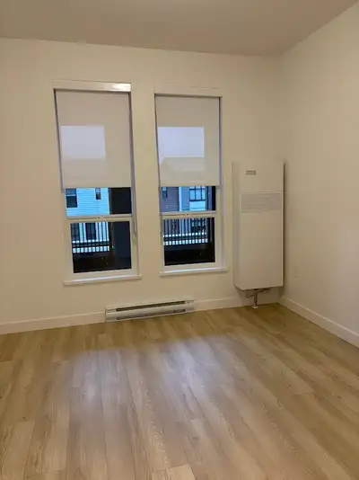 ️ FOR RENT – Brand New 2 Bed + Den | 2 Bath Condo Rail District – Mason Building | Downtown Abbotsfo...