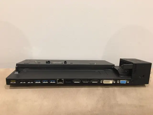 Lenovo ThinkPad T450s w/ ThinkPad Ultra Dock in Laptops in City of Toronto - Image 7