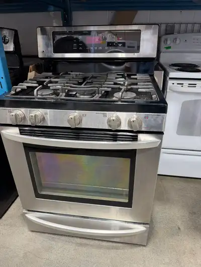Stove – LG Gas Range – Used, View more