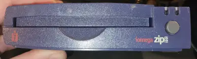 iomega zip100 Z100P2 external cd drive for pc. I deliver!, View more