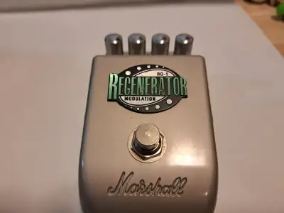 Marshall RG-1 Regenerator pedal, View more