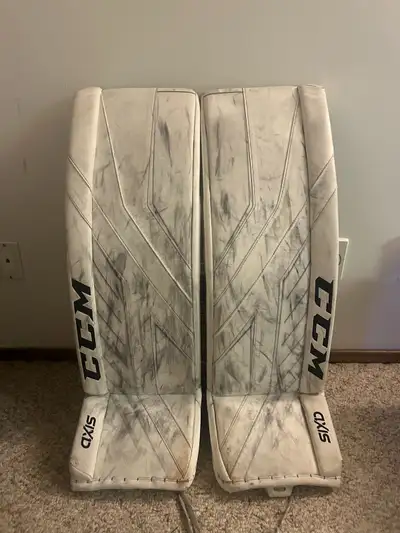 CCM Axis Goalie pads 35+2, View more