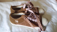 Brand new UGGS lined shoes (8.5)