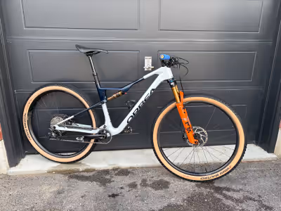 2024 Orbea oiz M10 size large. Bought bike late last spring from Cyclelife as I wanted a fast Xc bik...