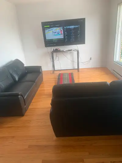 Recently renovated, all new furniture, 18000 but a/c, 3 queen beds and rooms. Full furnished air b n...