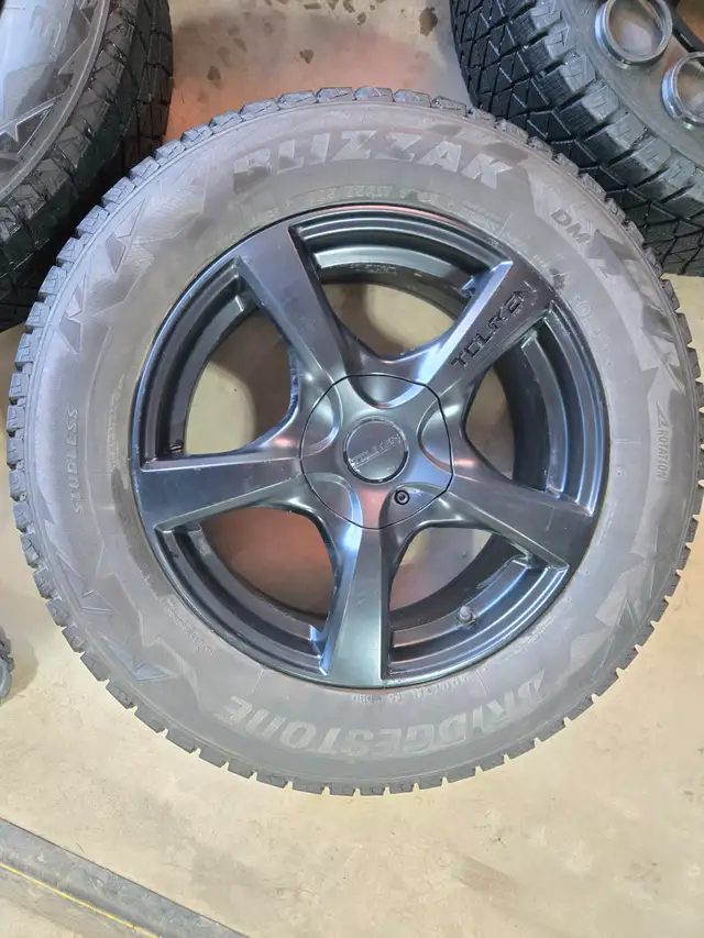 17" Wheels - Tires with Alloy Rims - set of 4 in Tires & Rims in Dartmouth - Image 3