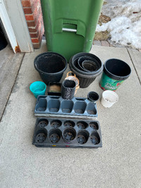 Free - variety of planting pots