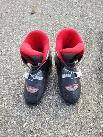 Kids ski boots, View more