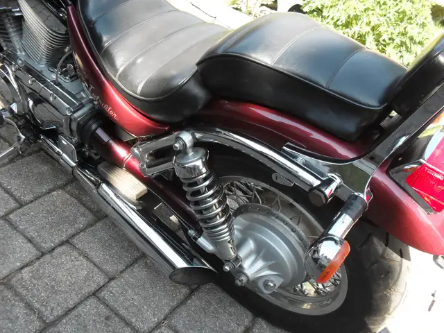 For sale Suzuki Intruder 750cc in Sport Bikes in Woodstock - Image 8