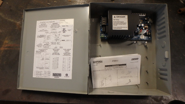 Schlage alarm power supply in Other Business & Industrial in Winnipeg