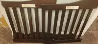 Solid wood crib with all accessories