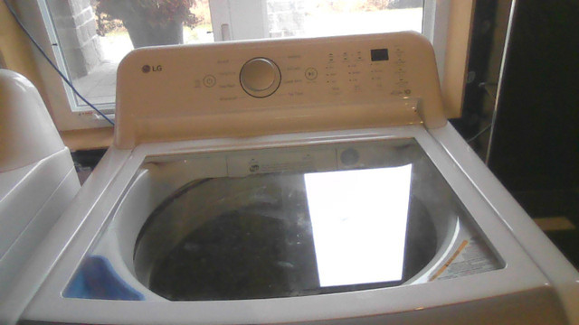 LG Washer and Dryer Set for Sale in Washers & Dryers in Kitchener / Waterloo - Image 3