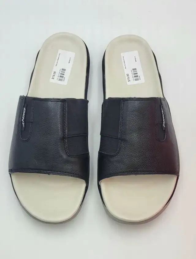 DKNY Ledge  Women's Size 8US Leather Slides - Black & Grey in Women's - Shoes in Windsor Region - Image 5