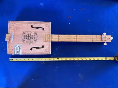 CIGAR BOX GUITAR CBG, View more