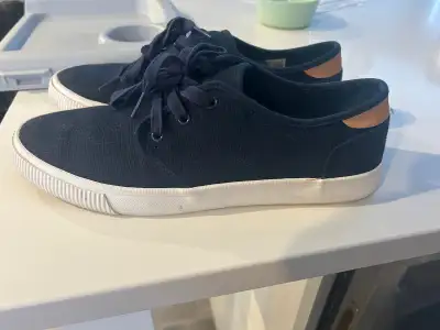 Tom’s shoes, View more