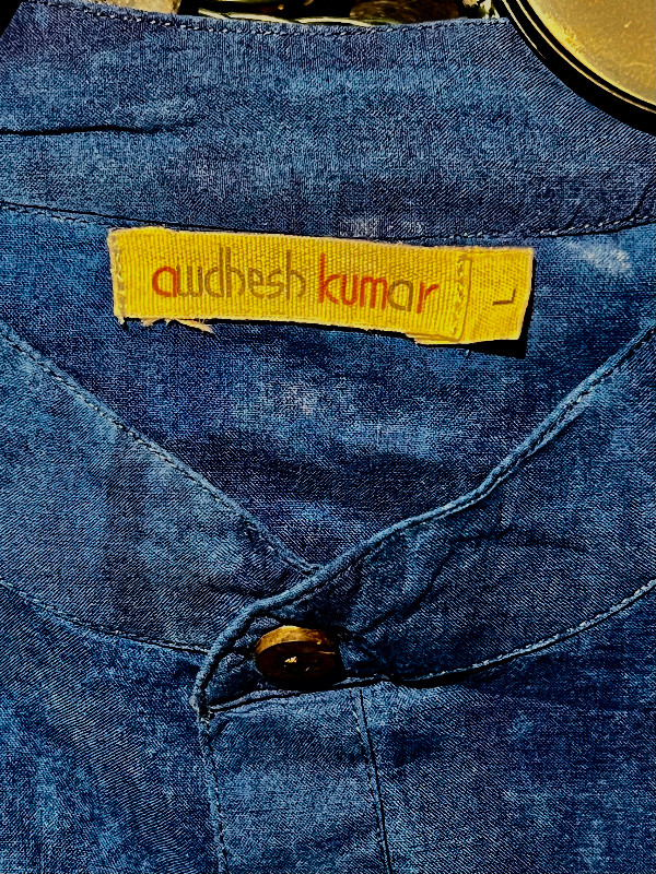 Awdhesh Kumar Shirt, L, Blue in Men's in Kingston - Image 3