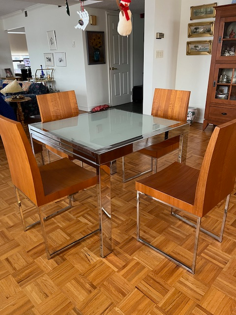 Extendable De Boers Glass and Metal Card Table with Four Chairs in Other Tables in Hamilton - Image 2