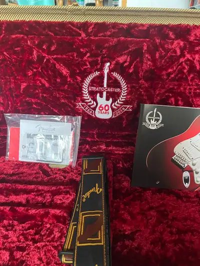 2014 Fender Anniversary Strat, View more
