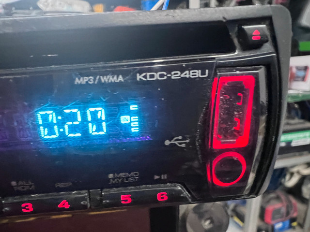Kenwood single din  in Audio & GPS in Markham / York Region - Image 2