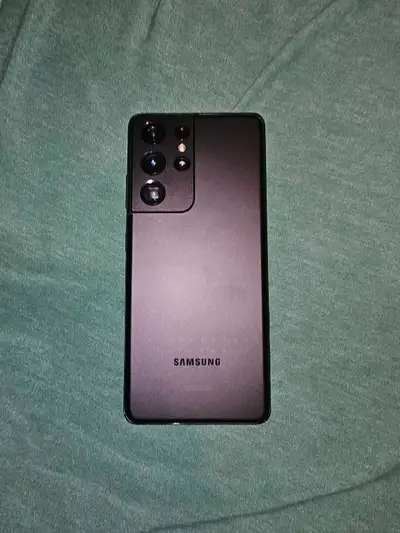 Samsung Galaxy S21 ultra Used - like new No box - no charger