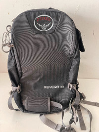 OSPREY BACKPACK, DAYPACK, HIKING, OUTDOOR ADVENTURE, SKI, SNOWBO