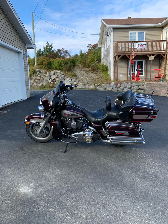 2007 Harley Davidson ultra classic in Touring in St. John's - Image 3