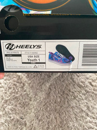 Heelys youth size 1 shoes