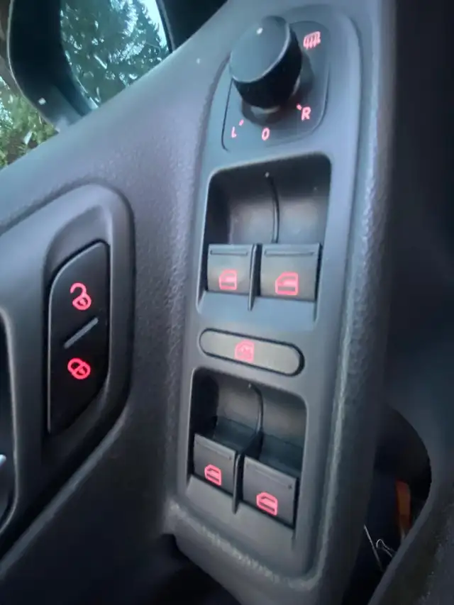 2012 Volkswagen Golf 64840180892290123