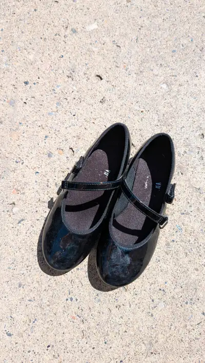 Selling a pair of children's tap shoes, size US 11.5. They are the "American Ballet Theatre Spotligh...