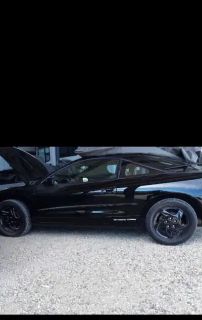 1998 Eagle Talon G2 Tsi Low KMS. All wheel drive. Automatic transmission Car is in mint condition an...