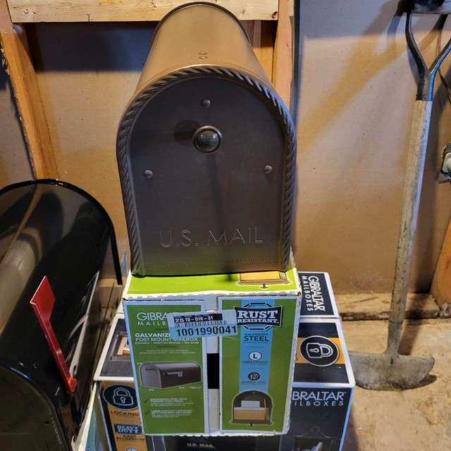 Mail boxes in Garage Sales in Belleville - Image 4