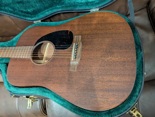 Guitar martin D15 in Guitars in Sherbrooke - Image 3