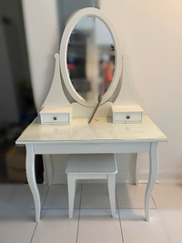 IKEA dressing table with mirror +stool+small mirror 