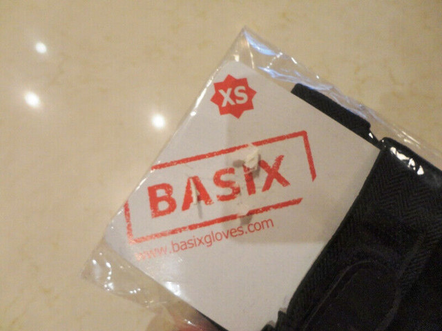 NEW Basix Youth XS Black Cotton Horse Riding Pimple Gloves in Other in Kitchener / Waterloo - Image 2