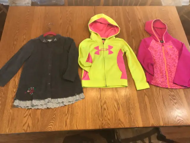 Vêtements fille 6 ans, marques variés de grande qualité in Kids & Youth in Longueuil / South Shore - Image 2