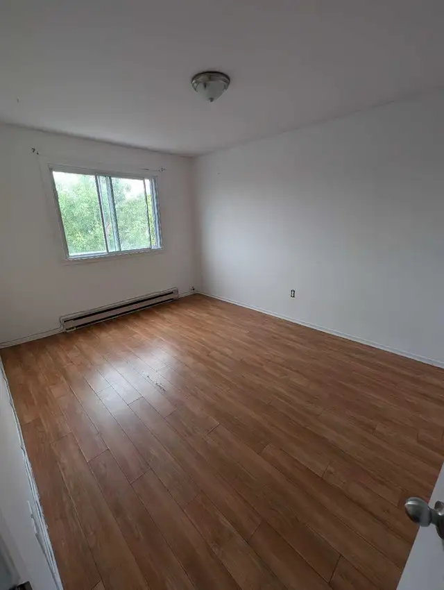 4 1/2 À louer in Long Term Rentals in City of Montréal - Image 3